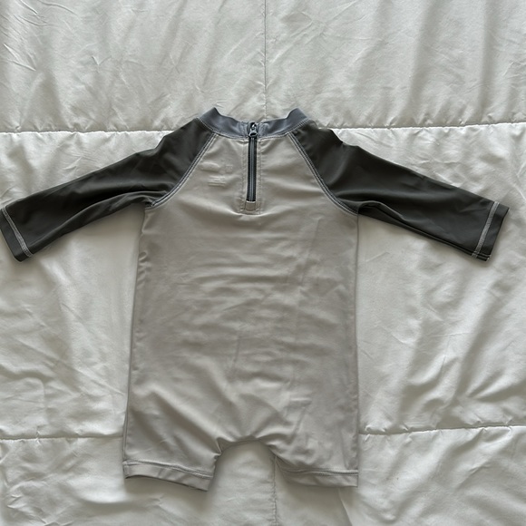 Baby Gap R2D2 - Picture 3 of 3